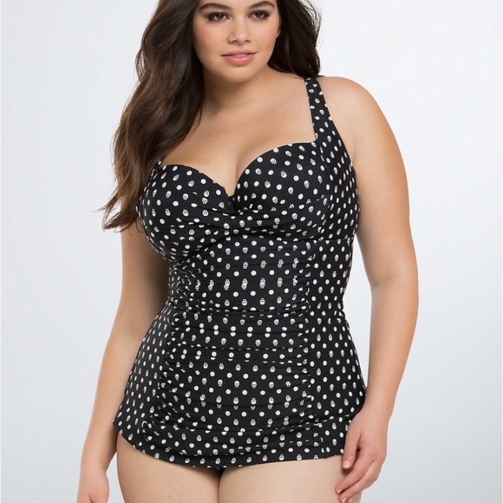 SKULL DOT PRINT RUCHED TANKINI TOP
